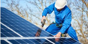 Installation Maintenance Panneaux Solaires Photovoltaïques à La Villeneuve-sous-Thury